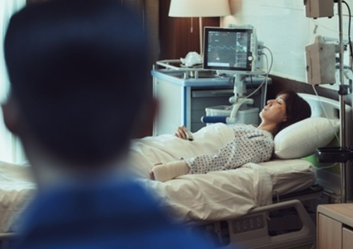 웨이브 리버스 줄거리 3